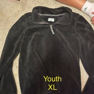 Pullover Sherpa sweatshirt